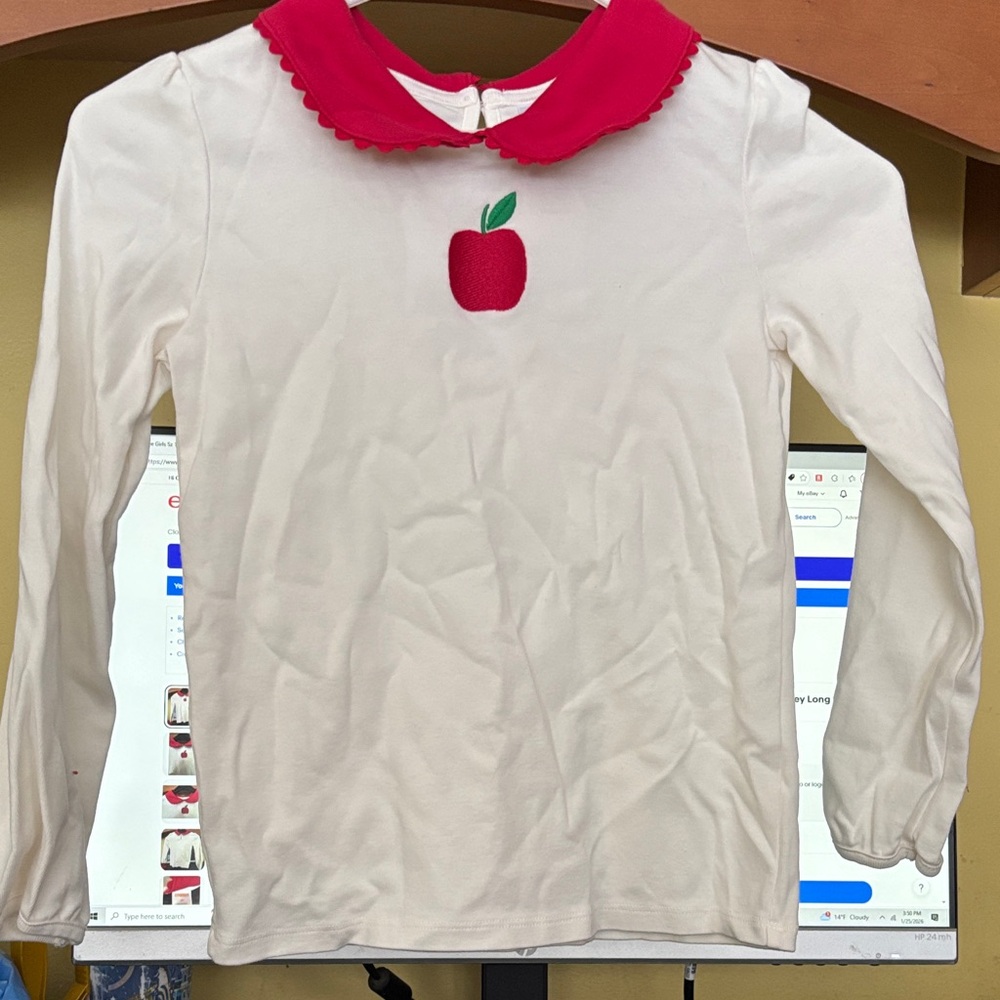 Gymboree Cream Long Sleeve Shirt with Red Apple and Red Collar/Size 10
